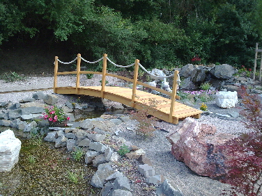 Brücke Wasserfall Teich